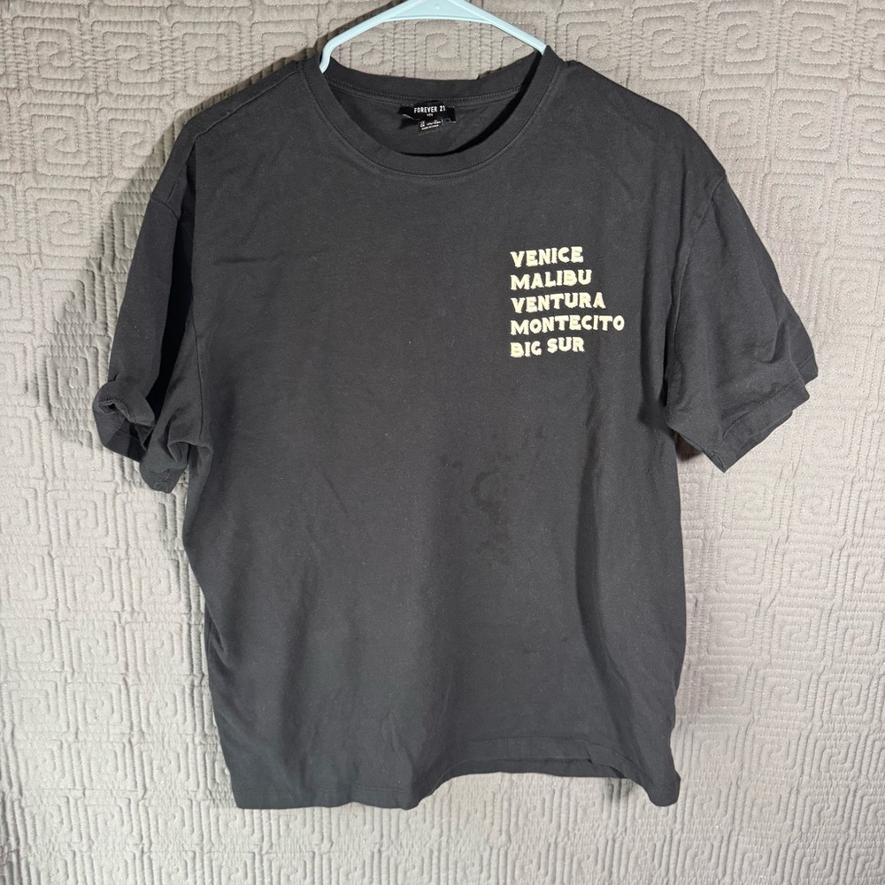 Forever 21 T-Shirt Mens Size Medium Black Short Sleeve Venice Malibu Ventura